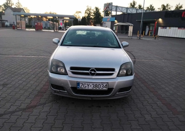 Opel Vectra cena 5535 przebieg: 231106, rok produkcji 2003 z Oława małe 16